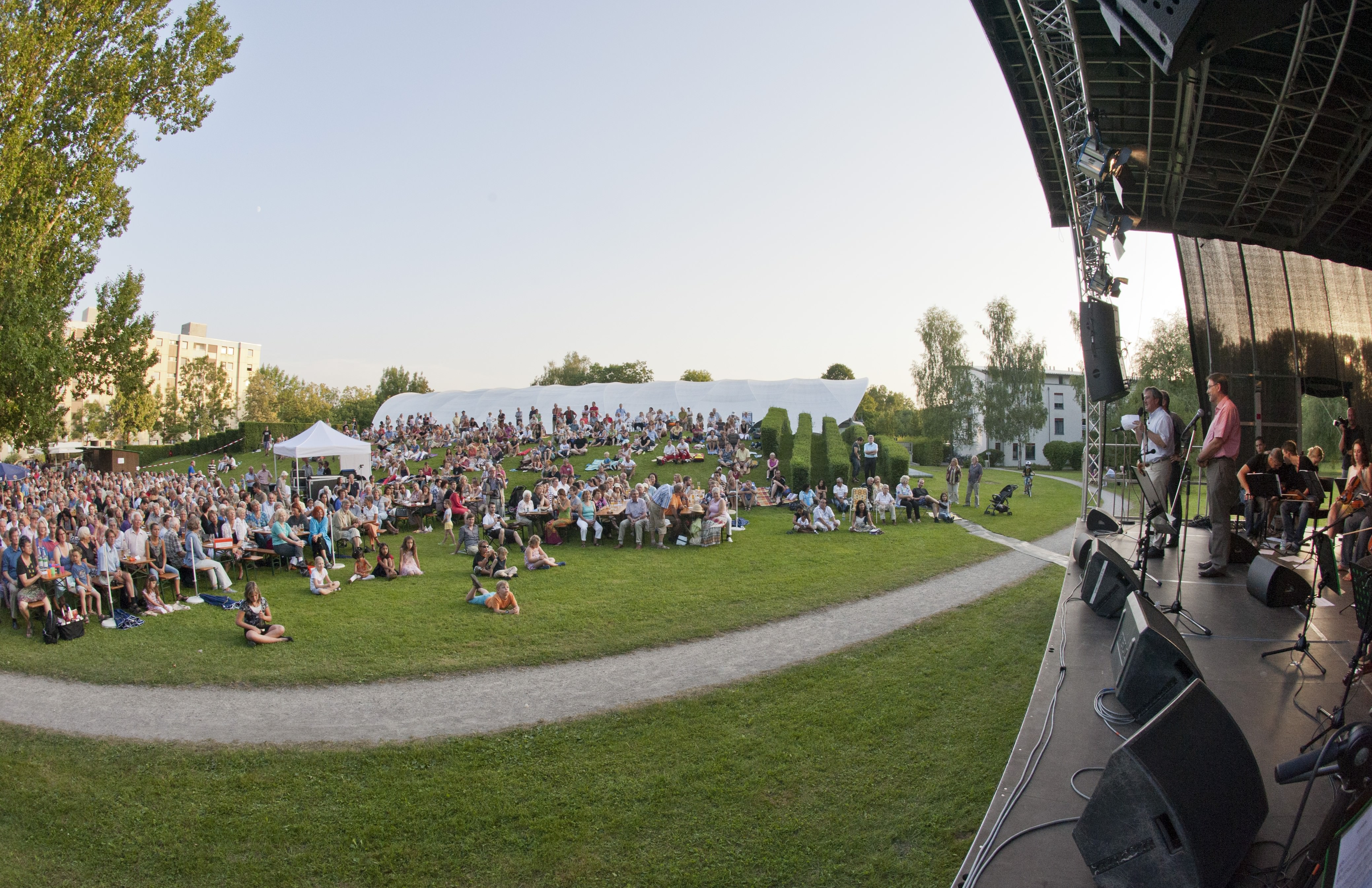 Benefizkonzert 2012 auf PUC-Wiese